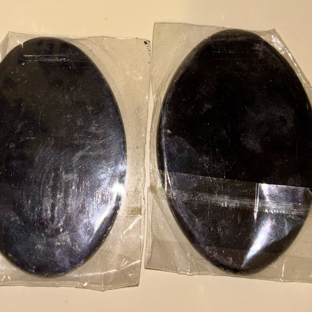 Compact mirrors - Picture 2 of 2